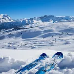 Confortable 2 Pieces + Cabine, Animaux Admis, Skis Aux Pieds - Fr-1-182a-11 * كورشوفيل