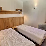 Confortable 2 Pieces + Cabine, Animaux Admis, Skis Aux Pieds - Fr-1-182a-11 *