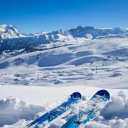 Confortable 2 Pieces + Cabine, Animaux Admis, Skis Aux Pieds - Fr-1-182a-11 * Κουρσεβέλ