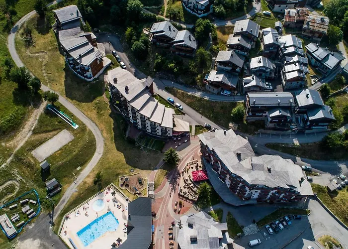 Confortable 2 Pieces + Cabine, Animaux Admis, Skis Aux Pieds - Fr-1-182a-11 *